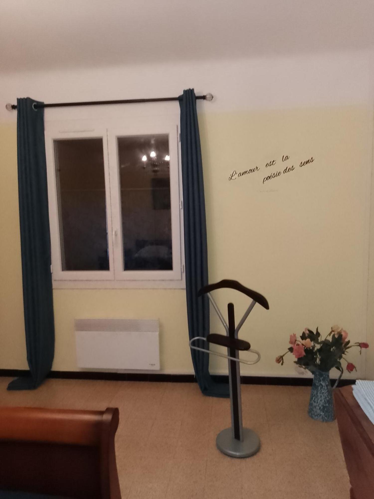 Spacieuse Villa Avec Jardin A Deux Pas Du Centre Aups Zewnętrze zdjęcie